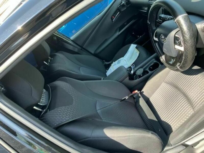 PRIUS-8