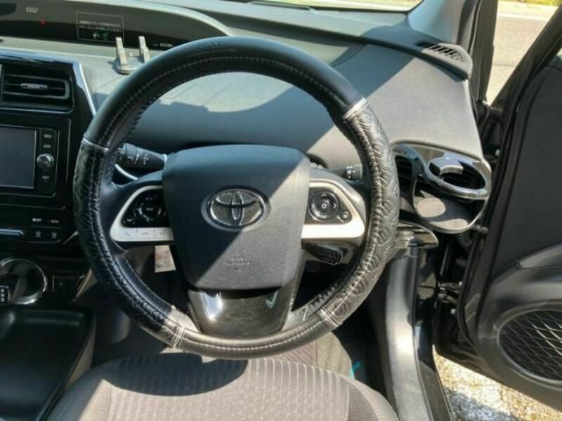 PRIUS-9