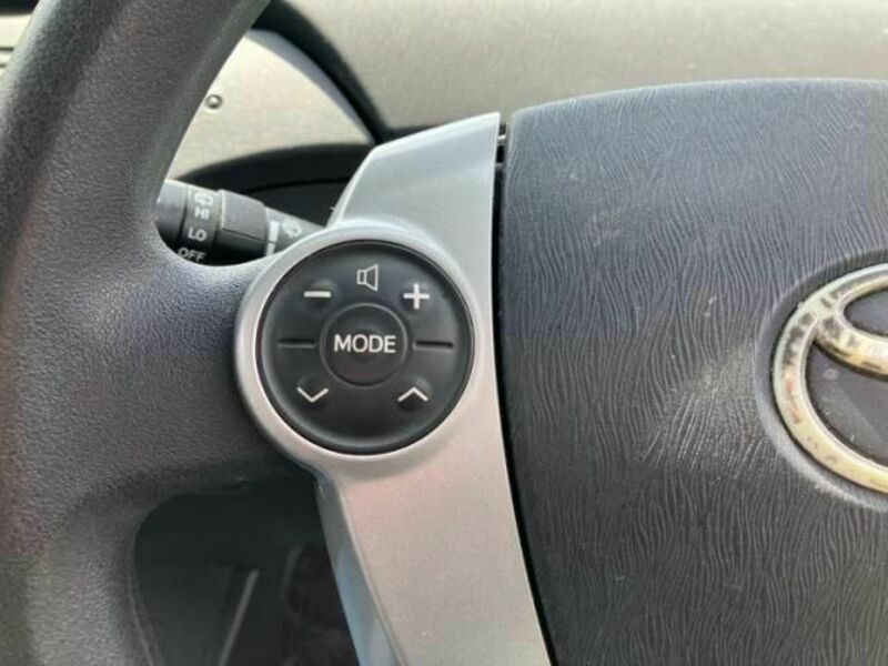 PRIUS-14