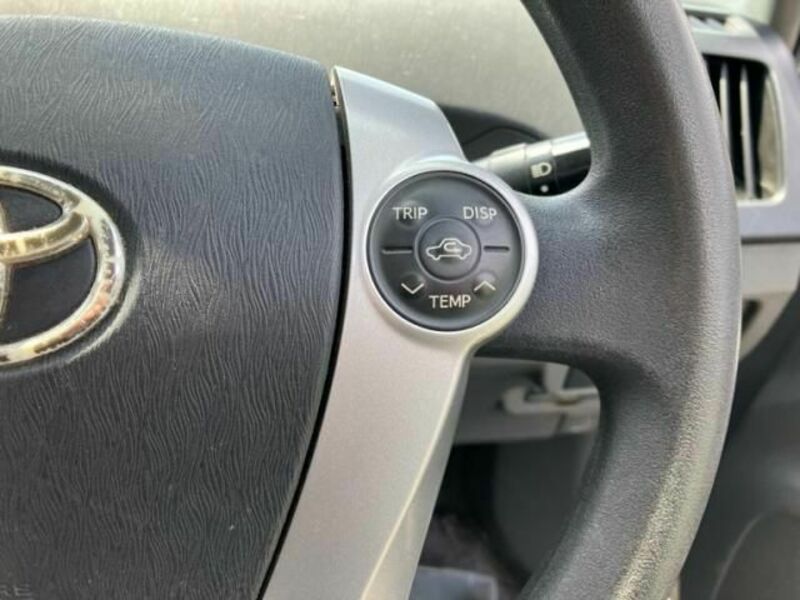 PRIUS-15