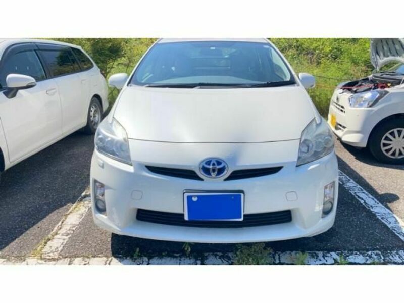 PRIUS-1