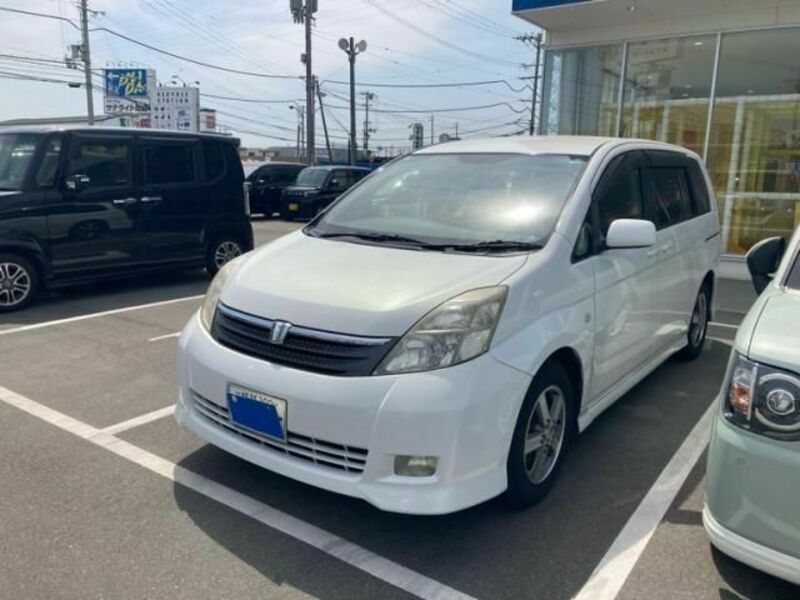 TOYOTA　ISIS