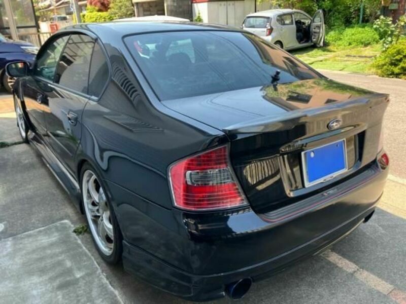 LEGACY B4
