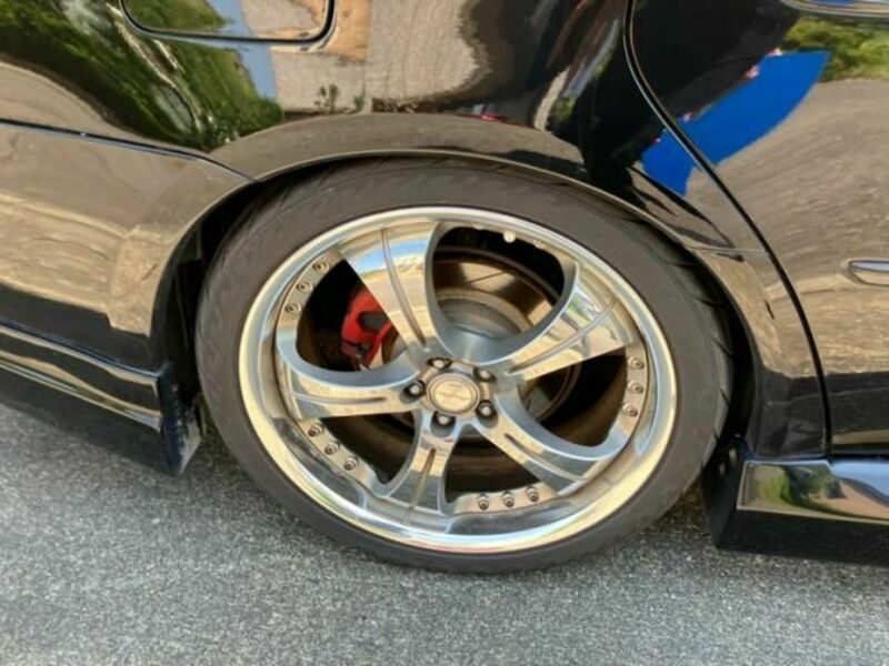 LEGACY B4