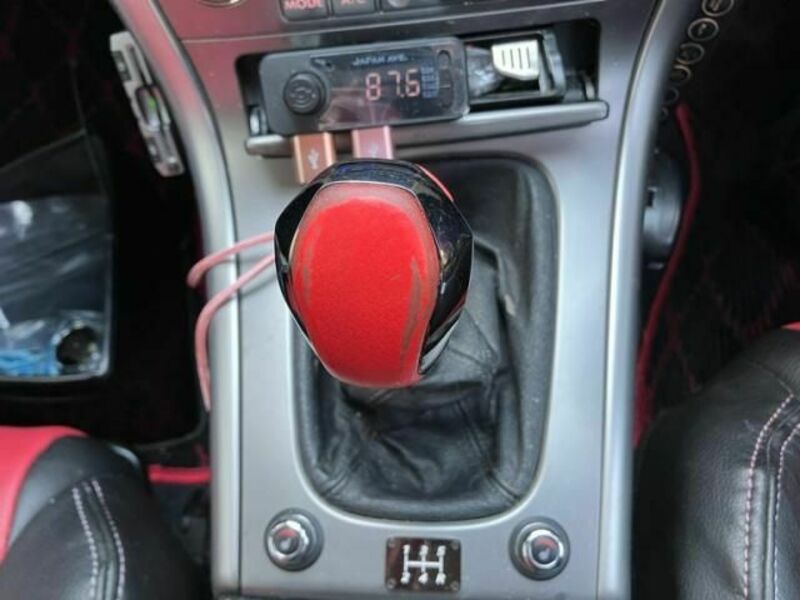 LEGACY B4