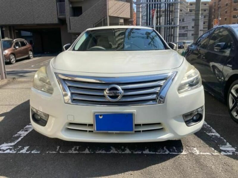 NISSAN　TEANA