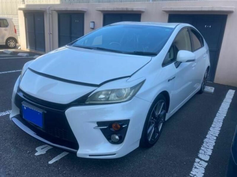 PRIUS-1