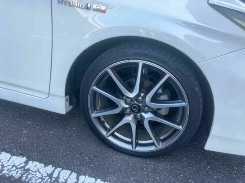 PRIUS-6