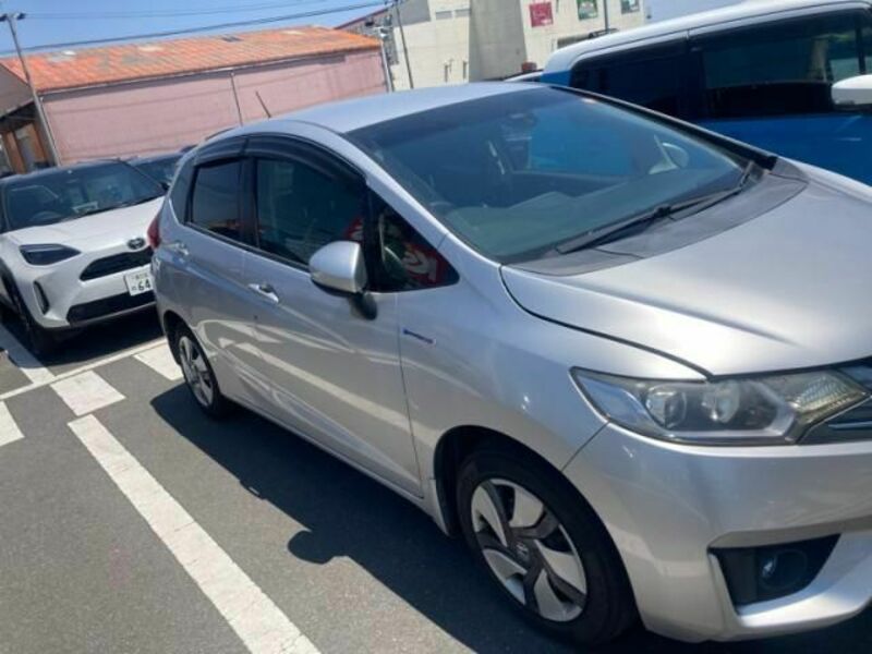 FIT HYBRID