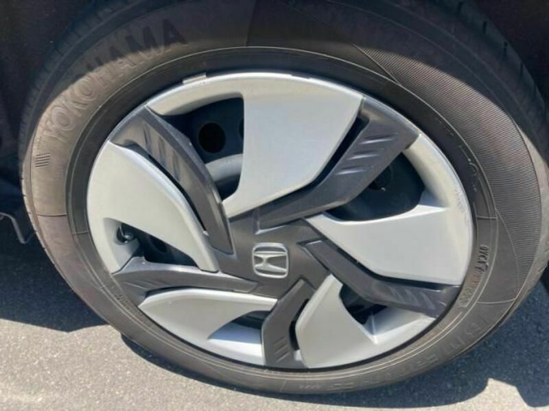 FIT HYBRID