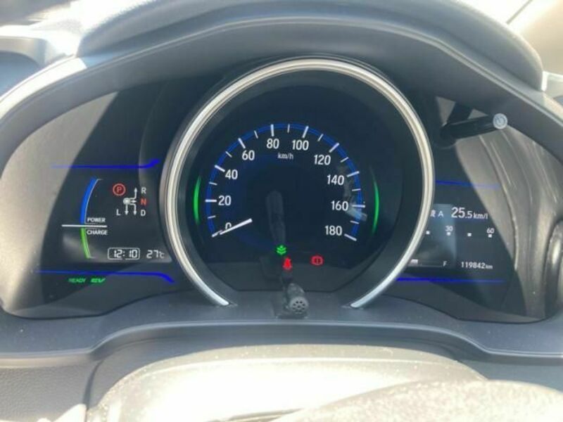 FIT HYBRID
