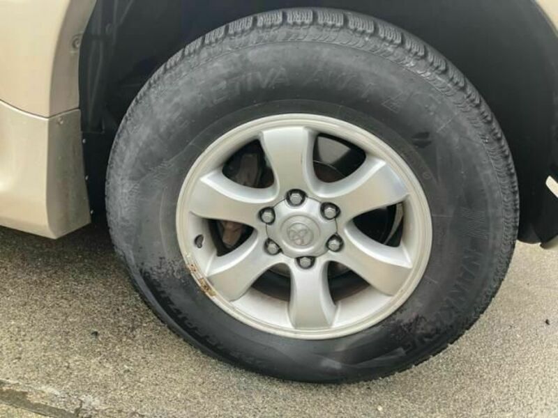 LAND CRUISER PRADO-8
