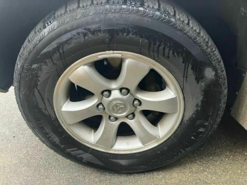 LAND CRUISER PRADO-11