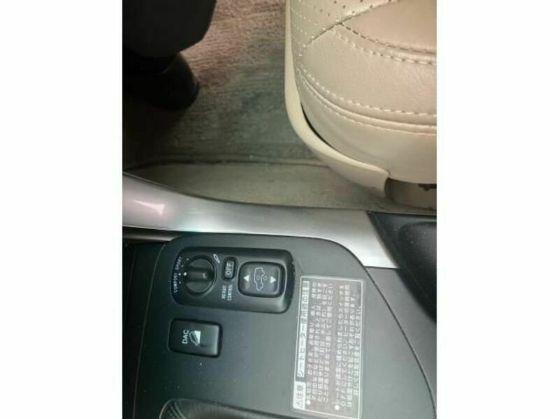LAND CRUISER PRADO-21