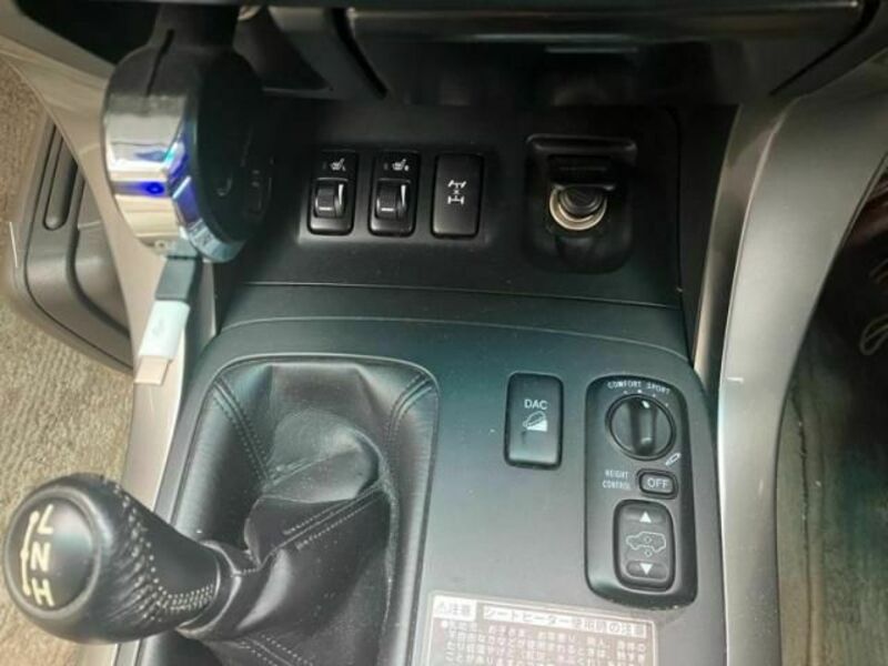 LAND CRUISER PRADO-25