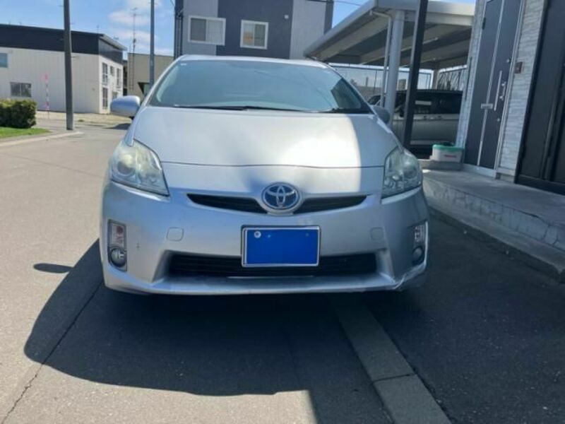 PRIUS-1