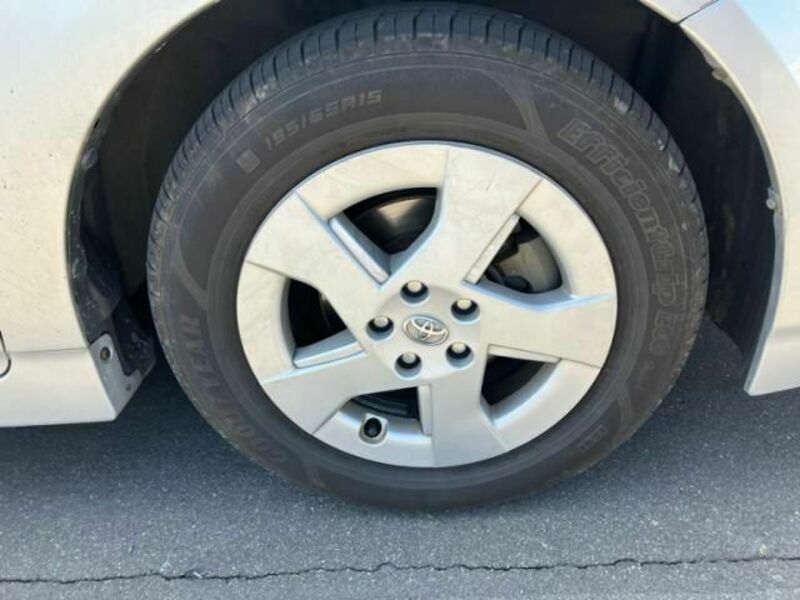 PRIUS-6