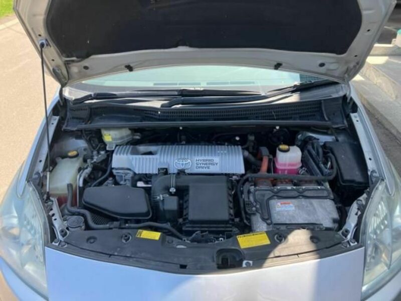 PRIUS-14
