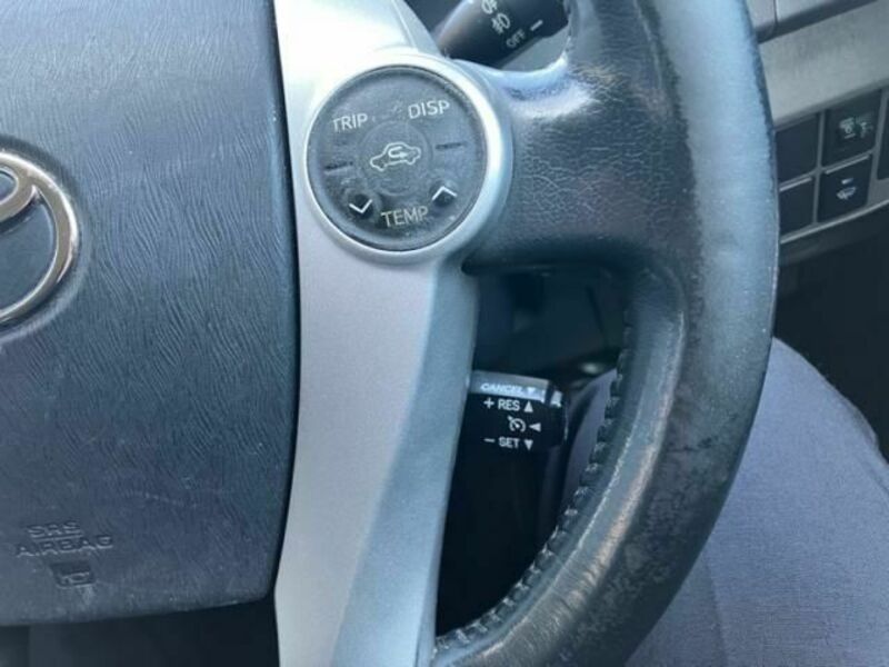 PRIUS-23