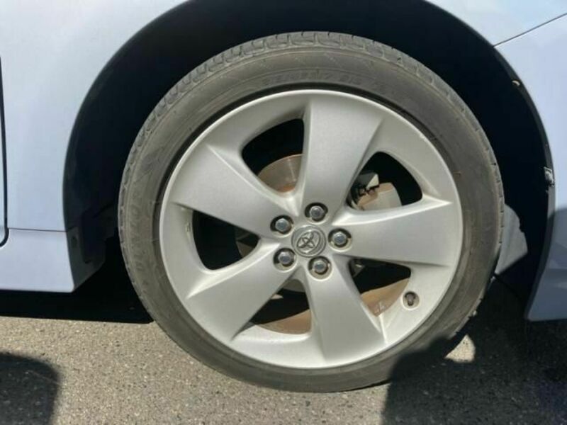PRIUS-2