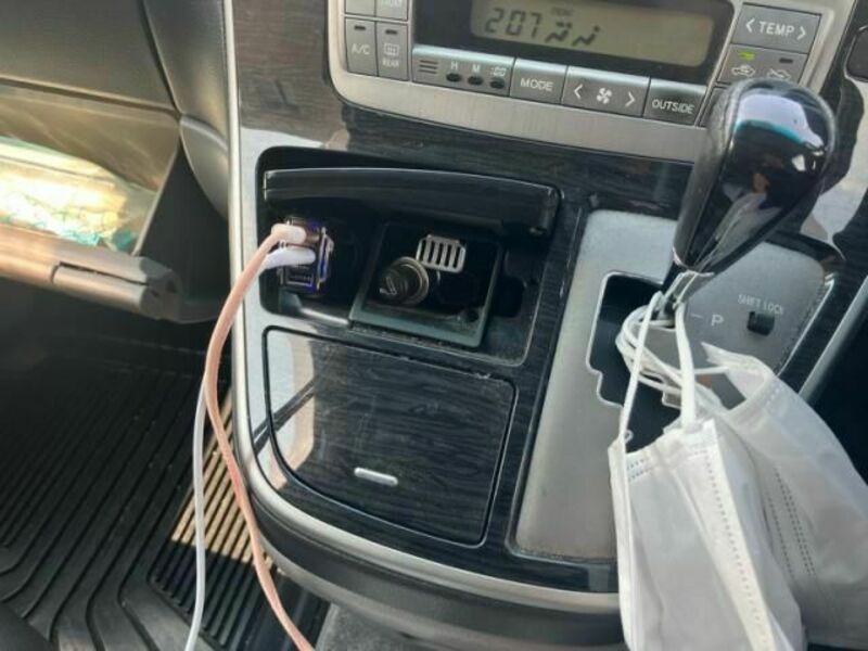 ALPHARD-19