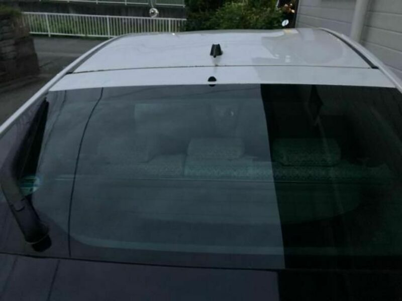 PRIUS-4