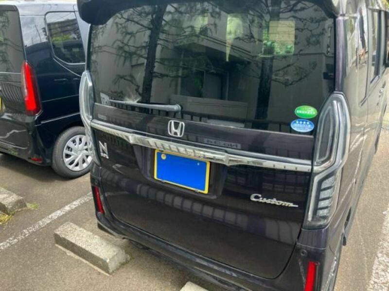 N BOX CUSTOM-4