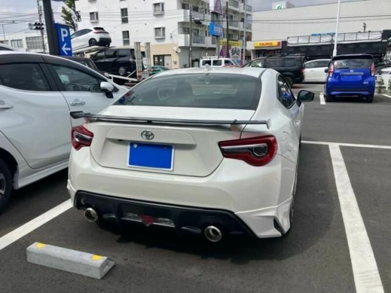 86