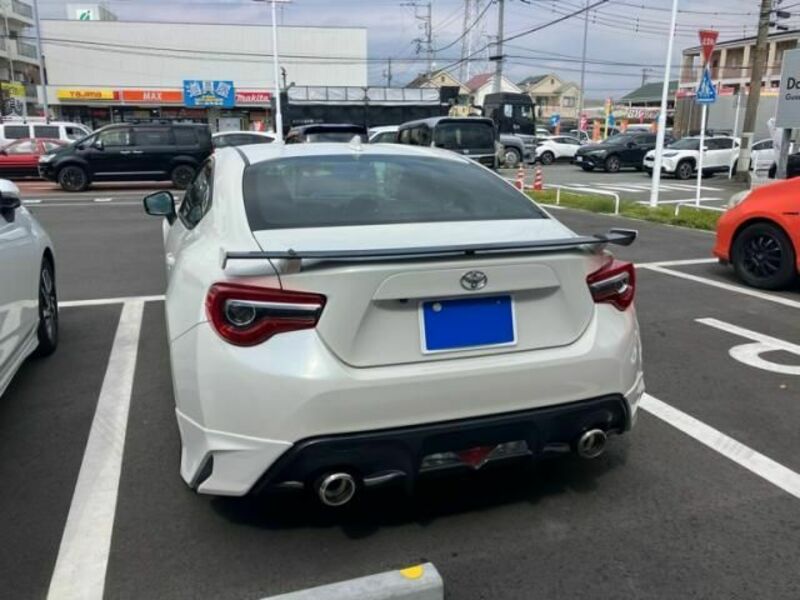 86