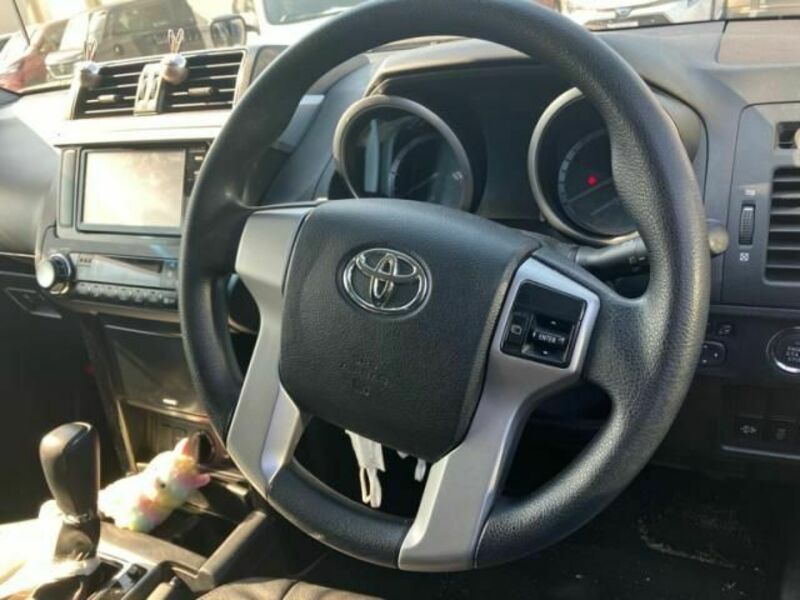 LAND CRUISER PRADO-17