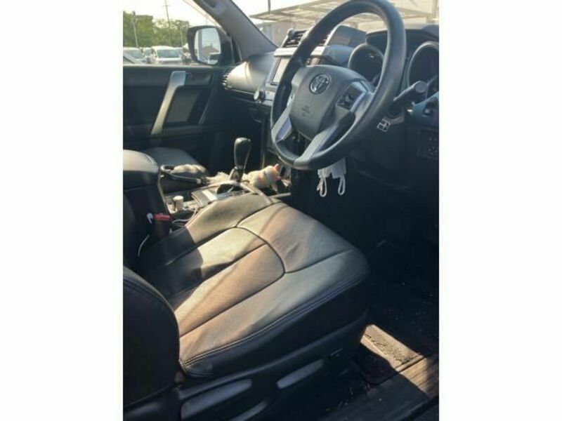 LAND CRUISER PRADO-19