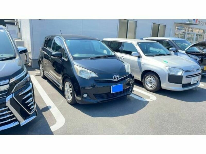 TOYOTA　RACTIS