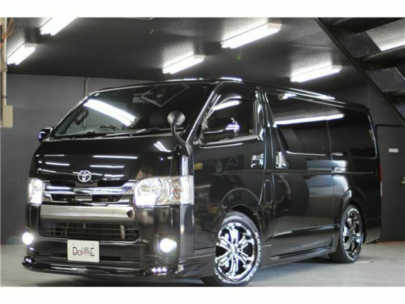 TOYOTA　HIACE VAN