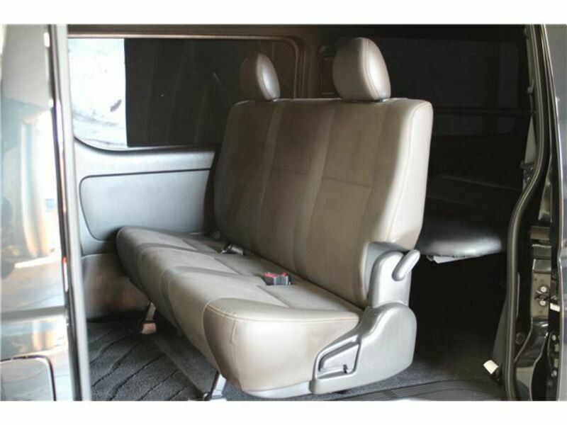 HIACE VAN-21