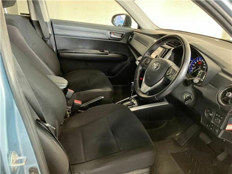 COROLLA FIELDER