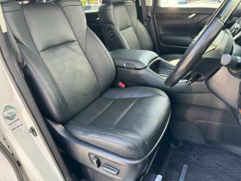 VELLFIRE-3