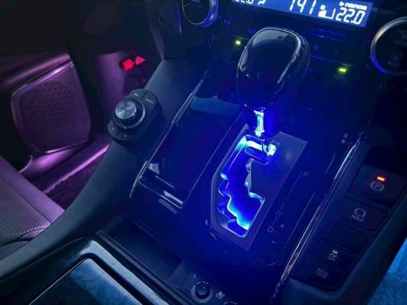VELLFIRE-9