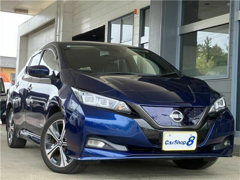 NISSAN　LEAF