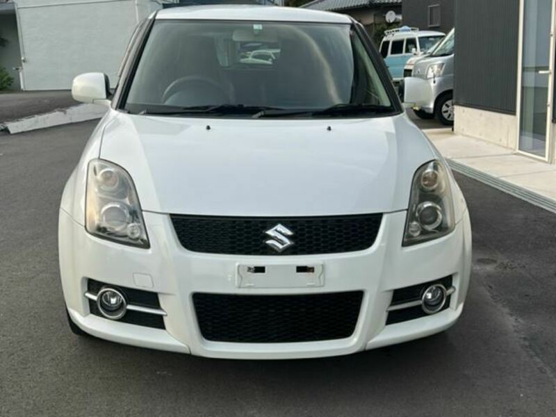 SUZUKI　SWIFT