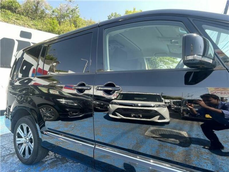 DELICA D5-8