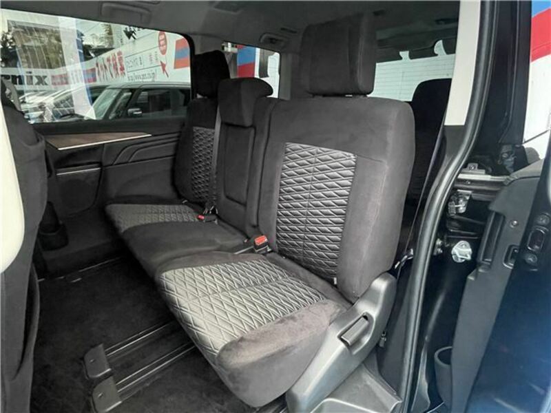 DELICA D5-28