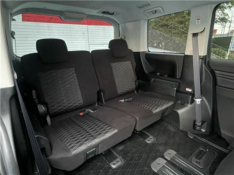 DELICA D5-29
