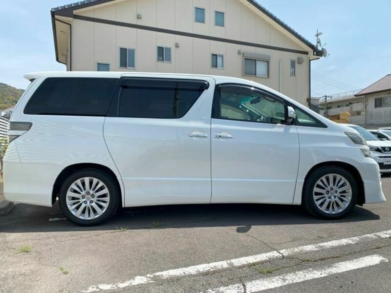 VELLFIRE-14