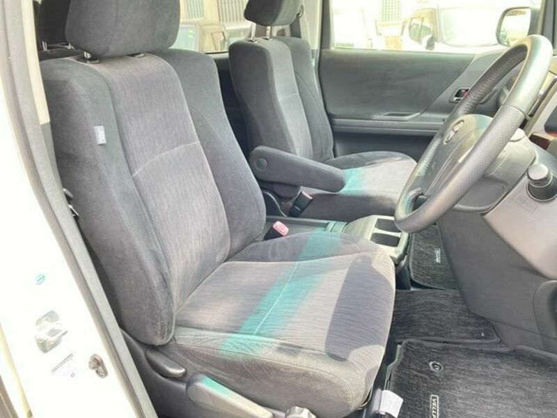 VELLFIRE-17