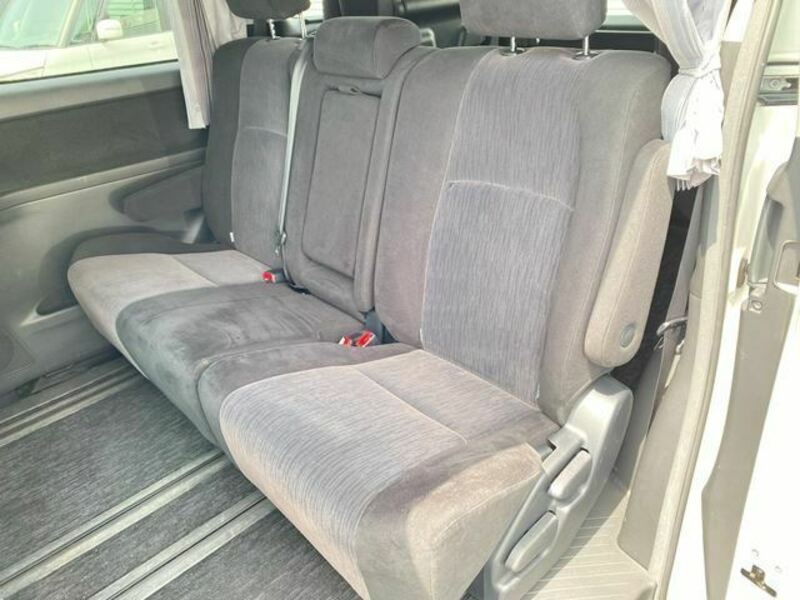 VELLFIRE-19