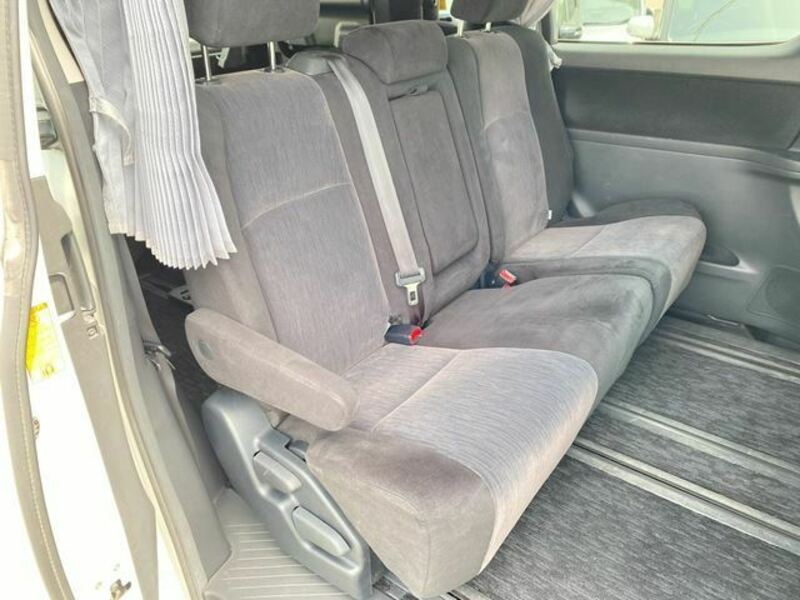 VELLFIRE-20