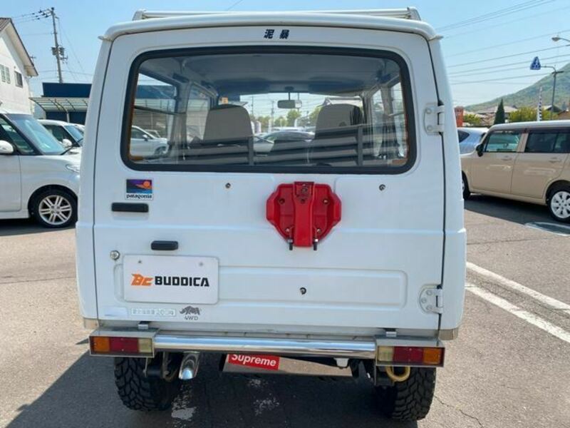 JIMNY-8