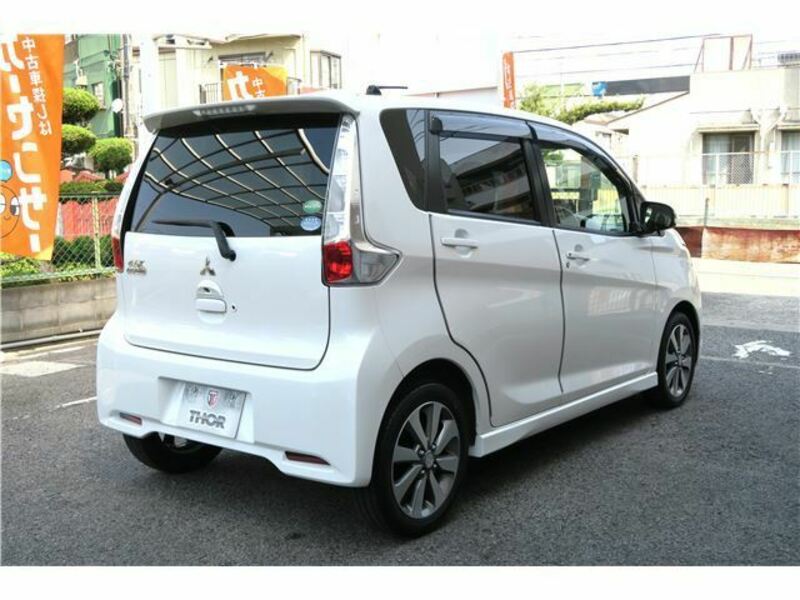 EK CUSTOM-4