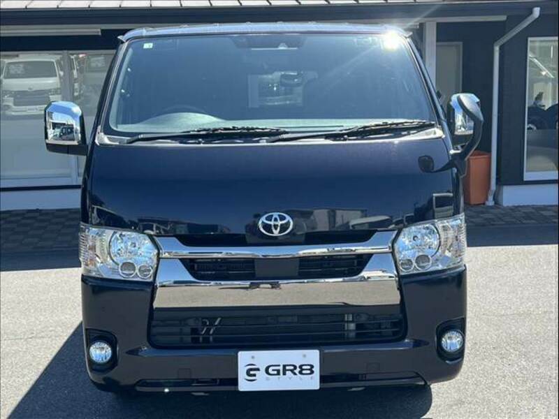 HIACE VAN-1