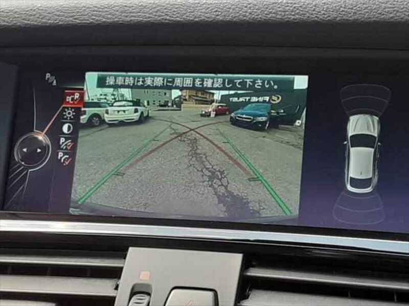 X4